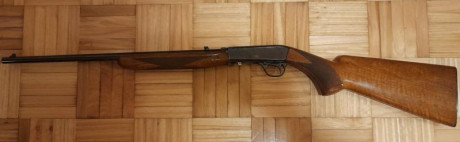 Se vende carabina Browning SA, calibre  22 SHORT ,  no se si funciona correctamente porque no he conseguido 00