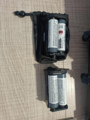 Vendo visor nocturno 
Photon yukon rt6x50 
Incluye 2 pack de porta pilas
Juego de anillas 
Precio:420€
Opcional 00
