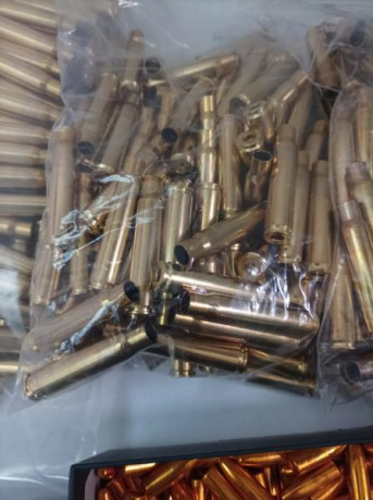 Buenos días.
Vendo 200 vainas Privi, nuevas de fábrica, sin ningún uso.
200 puntas FMJBT Privi 198gm 
Dies 00