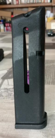 Vendo un cargador del 22lr para las STI de doble hilera, nuevo sin utilizar.
45€, esta en barcelona ciudad. 01