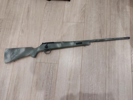 Vendo por exceso de armas, equipo compuesto por un Blaser R93 del 300 RUM (Remington Ultra Magnum) más 01