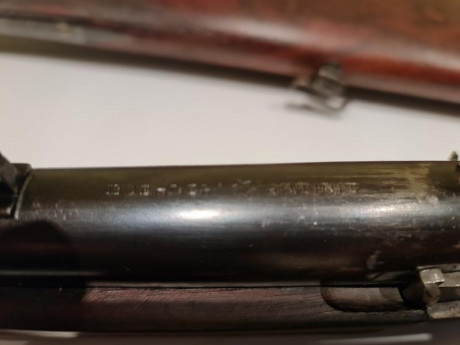 Se vende escopeta superpuesta Ugartechea 
-modelo 153
-calibre 12/70
-cañones de 72 cm
- 7 y 9 décimas 10