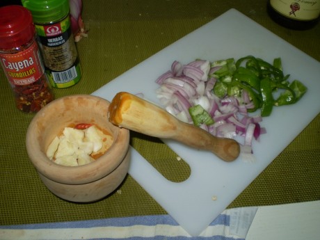 Queridos amigos: ante las expectación :8 causada por el desayuno que me he pegado esta mañana, el cual 110