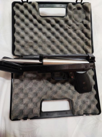 Muy buenas

Pongo a la venta esta pistola Gamo AF10 de aire precomprimido. Dispone de un cañón de acero 10