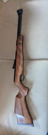 Vendo prácticamente a estrenar HW77K comprada hace un mes está nueva he tirado 100 tiros con ella,es muy 02