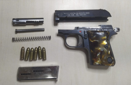Un amigo me a pedido que le ponga esta ASTRA MOD. 2000 CUB CALIBRE 6,35 guiada en A, fabricada por ASTRA 12
