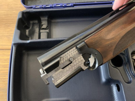 BERETTA 686 E TRAP
Cañon 76cm.
Culata ajustable.
Chokes fijos, de 2 y 1 estrella.

Precio: 1.500€.
No 11