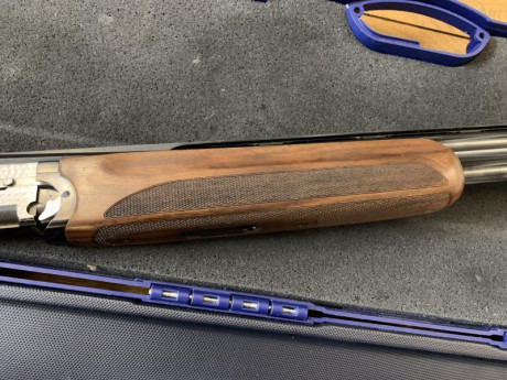 BERETTA 686 E TRAP
Cañon 76cm.
Culata ajustable.
Chokes fijos, de 2 y 1 estrella.

Precio: 1.500€.
No 21