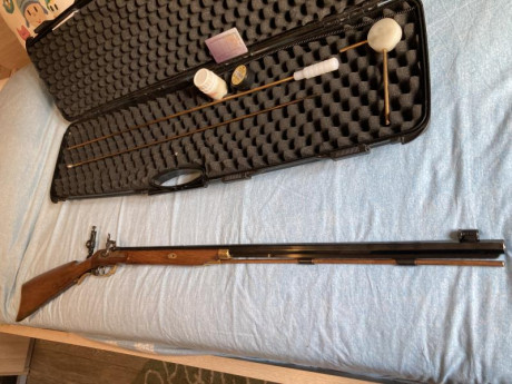 Vendo o cambio. Carabina de avancarga David crocket calibre 32 tira muy bien y con alza creedmore instalada 02