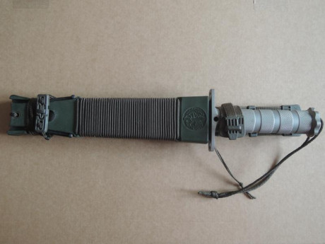 VENDIDO
Hola, tengo a la venta este cuchillo porque no lo uso. Es estado es como se puede apreciar en 00