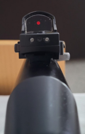 Buenas, un amigo vende este magnifico semi en 9,3X62 por que no lo usa, está nuevo totalmente, ni rasguños, 10