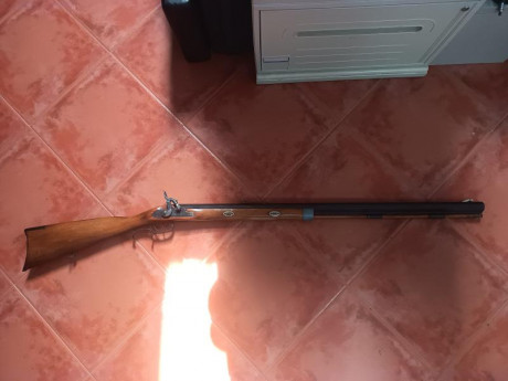 Vendo Hawken de la marca Dikar calibre .54
Precio 450€ mas gastos de envio si los hubiera. 02