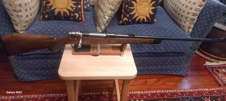 Vendo rifle Santa Barbara en 308 W .Estado impecable, sin ningún rasguño. Muy poco uso.Modelo kit 1000, 00