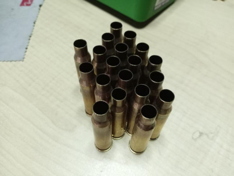 Vendo 19 Vainas 307w, tienes dos disparos hechos.
Solo envío, no hago entrega en mano.


16€ envío incluido 00