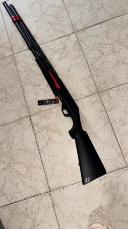 Benelli nova con muchas extras y muy poco uso, cañón de 66cm, añadido el tubo extensor +10, muelle del 00