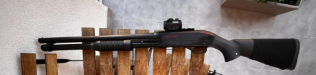 Vendo escopeta de corredera winchester defender high capacity (7+1 cartuchos). La escopeta la compré nueva 11