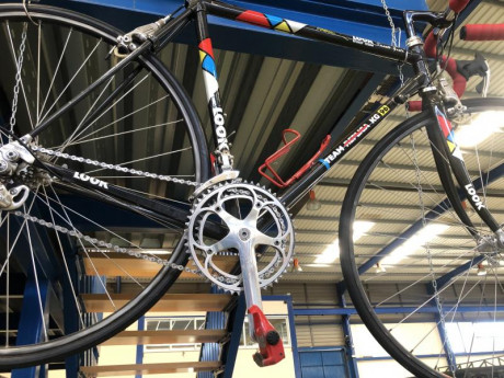 Ofrezco bicicleta carrera Look,cuadro cerámico desarrollo campagnolo.
De profesional.equipo de asistencia 02