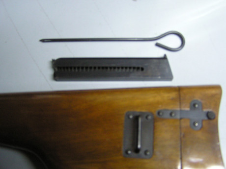 Hola,

Alguien tiene un cargador largo para la Browning m1903 para vender?
Contacto por privado 00