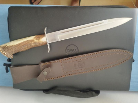 Vendo cuchillo de remate joker chamois, estado nuevo de paquete, no usado nunca. 80€ envio incluido 01