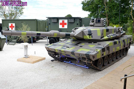 Saludos, carristas.

En la reciente feria Eurosatory 2022 han habido varias novedades en el tema de los 52