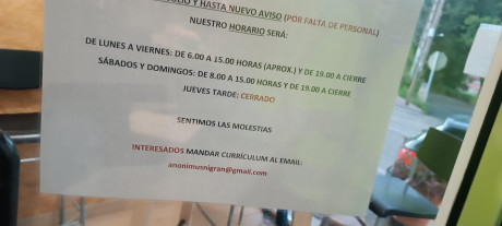 Pues se me ha ocurrido que podemos apuntarnos aquí los que buscamos trabajo y también los que ofrecen 40