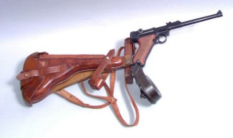 :idea:  Al hilo del post de los regalos de reyes, ¿que arma le hubieses pedido que os trajeran? :?: .
 01