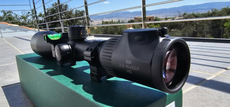 Vendo Visor Swaroski Z6 i 2.5-15×56 P HD, Con torreta Balistica. Incluye anillas Warne, Nivel Vortex y 00