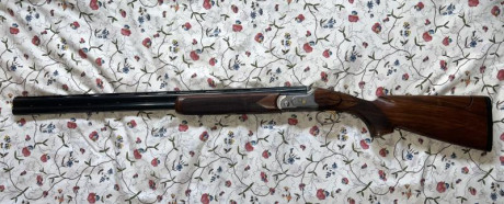 Vendo escopeta BETTINSOLI TRAP SV TALENTO, calibre 12/76, cañón de 76 cm, chokes intercambiables y prolongadores 02
