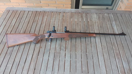 Se vende:

Whinchester xtr 70 270 win con monturas 
Sin uso 
Precio 750 euros 

Atiendo WhatsApp 615659980 01