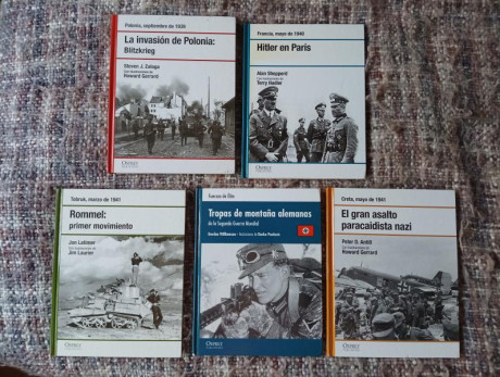 Lote de 5 libros de la editorial Osprey sobre temática alemana segunda guerra mundial. 
Wehrmacht Hitler 00