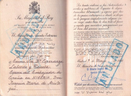  EN RECUERDO Y HOMENAJE A LOS QUE YA NO ESTÁN. 

Si pones en  GOOGLE    PASAPORTES EN LA MEMORIA   da 172