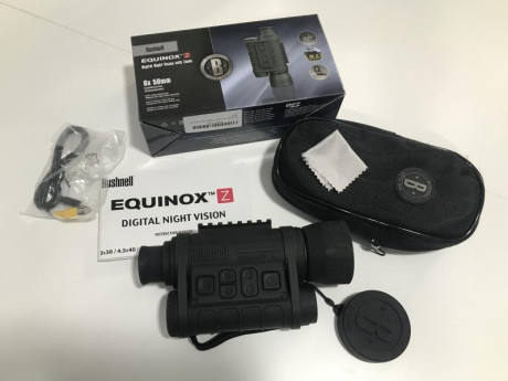 Se vende monocular nocturno Bushnell Equinox Z de 6x50mm. En perfecto estado.
Graba vídeos y hace fotos.
Como 01