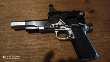 NP 38 NORINCO ES DEL 9 con dos cargadores 400€ 02