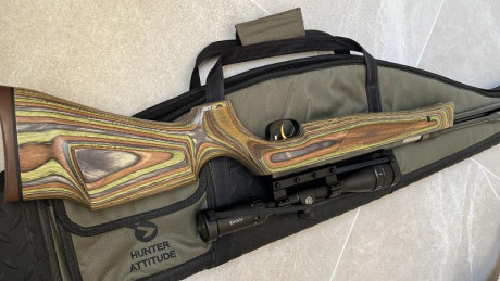 Buenas,

Vendo 2 Weihrauch:

Hw 97 Kt calibre 5,5+ visor Weihrauch 3-9x40+ monturas Dampa+ funda de calidad 02