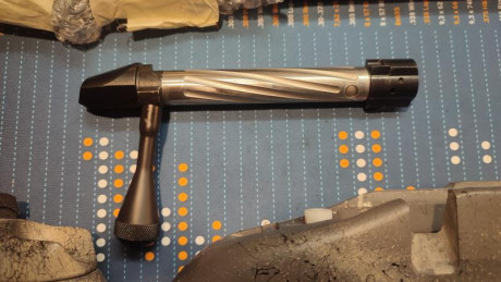 Vendo Bergara Premier Gem I del 6.5 cm 
  1150 Euros 

Con 1000 disparos registrados. Doy cuaderno de 10