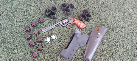 Revolver smit wesson modelo 14-5 6" y calibre 38 spl con 11 cargadores de pla y 9 fundas , funda 02