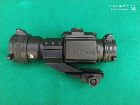    Buenas tardes

Pongo en venta un visor de punto rojo Vortex Strikefire II en un estado absolutamente 00