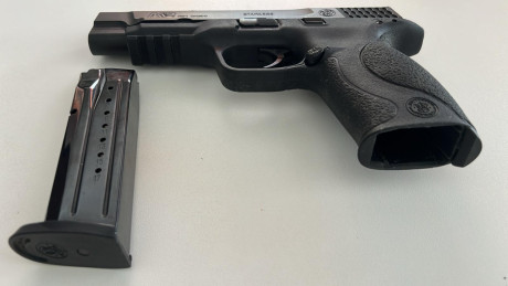 Se vende MP9 pro, en muy buen estado, lo que se ve en las fotos, pipa, maletín, 2 cargadores, y ampliación 01