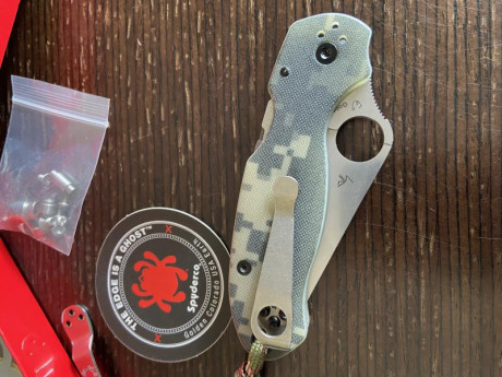 En venta esta Para3 de colección sin ningún uso.
Cachas en G-10 digicamo y acero S45Vn.
Tornillería, ejes 11