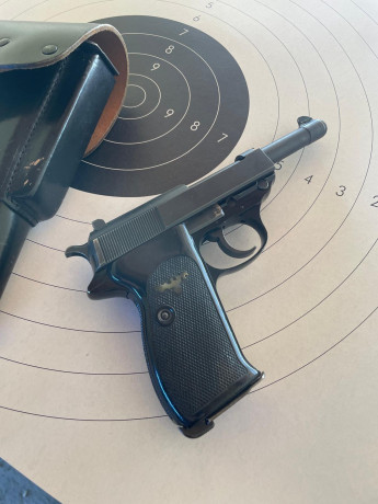 Por no usar cambiaria Walther p38 del 9mm pb por carabina del 22
Funda de cuero reproducción, dos cargadores 00