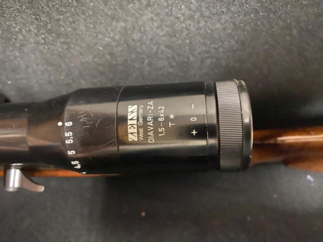 Pongo a la venta esta carabina HK modelo 300 en calibre .22 WMR cargado de 5.- 
El visor no va incluido.-
250 10