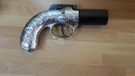 Se vende lote de  armas inutilizadas, inscritas en libro coleccionista, imprescindible pasar de libro 02