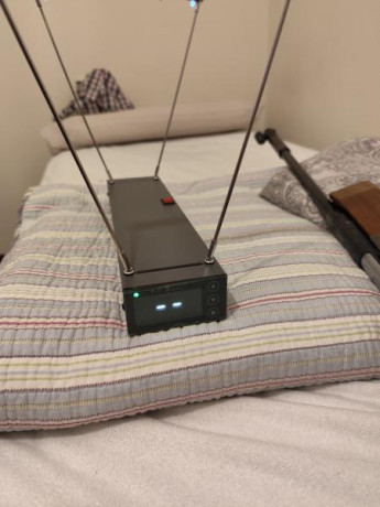 Cronografo comprado en Amazon hace tiempo y que no llegué a usar. Está nuevo. Sólo le puse pilas y lo 10
