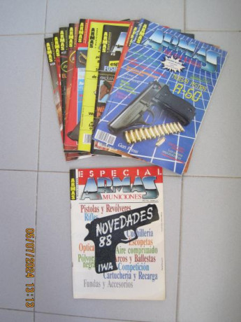 VENDO:

LOTE REVISTAS ARMAS y MUNICIONES.-
Números 1 al 19 + un número Edición Especial.-
En buen ESTADO 02