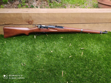  Buenos días

Pongo en venta un Schmidt Rubin K31 en calibre 7,5x55.

Muy buen estado de metales, perfecto 02