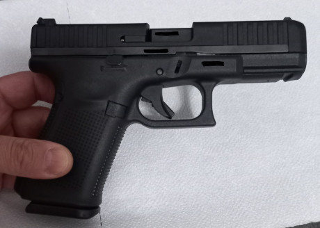     ***RESERVADA***   

Hola a todos:

Vendo Glock 44 seminueva, del cal. 22 LR, de la que soy único propietario, 00