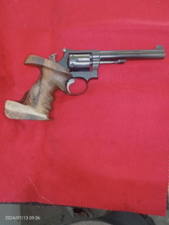Pues eso...por abandono de actividad ,vendo Smith & wesson K14 ....es el arma que he usado para subir 01