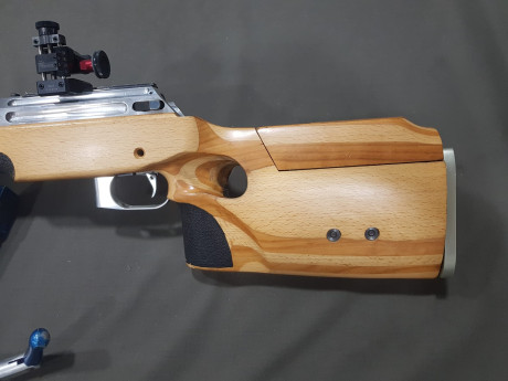 Vendo Unique T3000 rifle modular (cañones intercambiables) en cal 6,5x55se por falta de uso por 1500€.
Saludos. 21