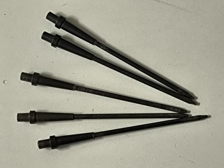 Se venden agujas para cetme y similares. Usadas en buen estado.
20€ + portes unidad. 80€ las cinco. Nuevo 00