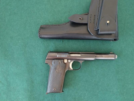 Buenos días,


Un compañero vende esta Astra 400 del 9L por dejar el tiro. 

Está guiada en F, se puede 00